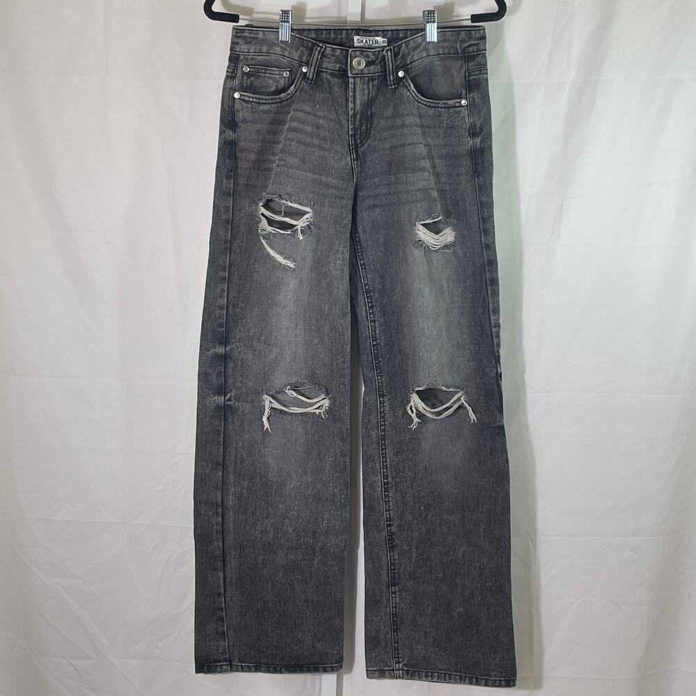 Skater Refuge Denim Low Rise Wide Leg Distressed Jeans - Women Size 03 - Black
